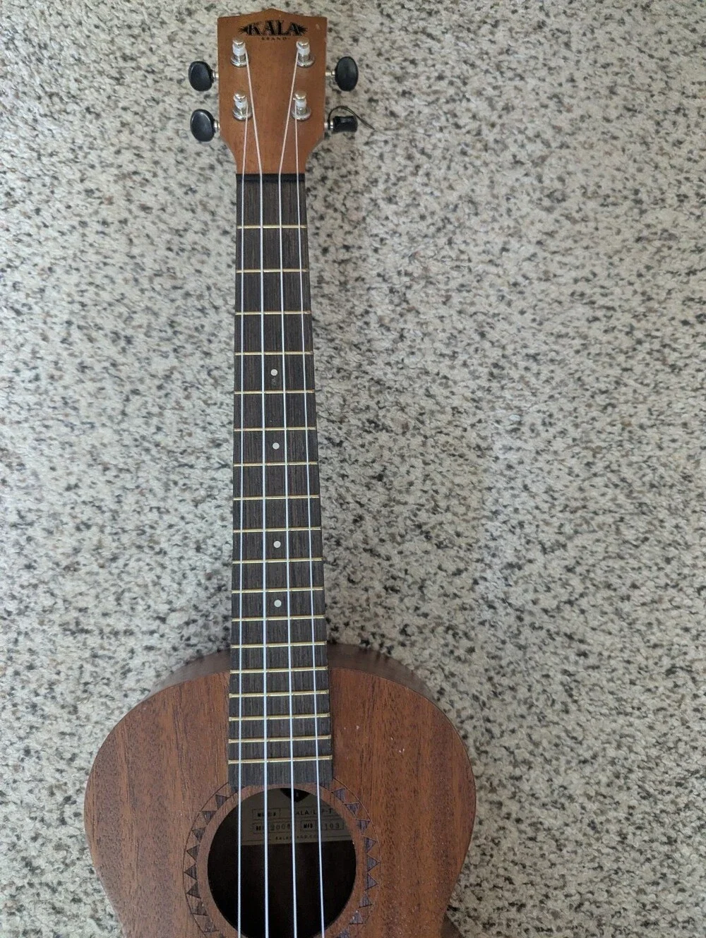 Kala Soprano Ukulele in Warm Mahogany - Picture 3 of 6